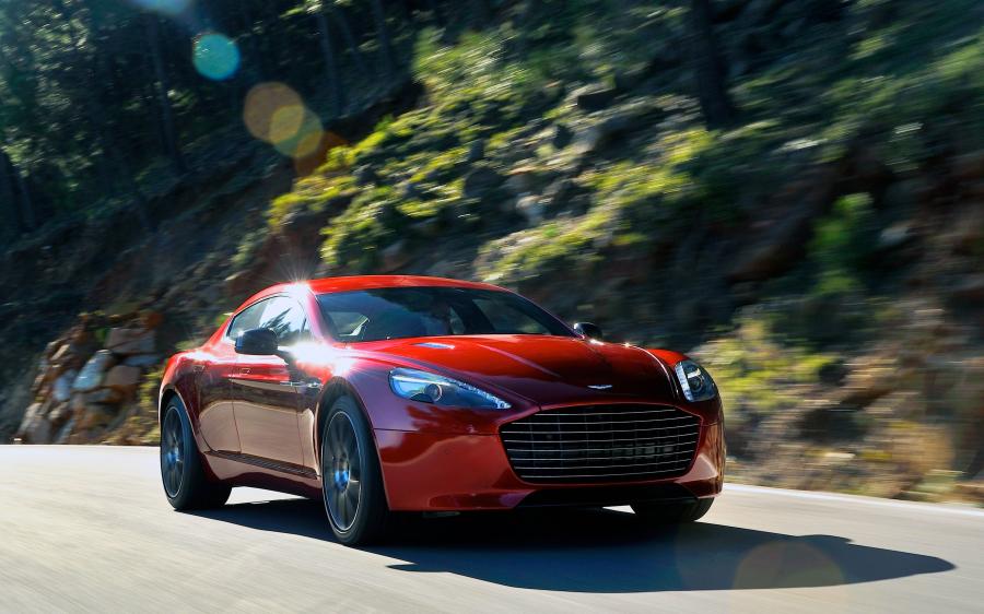 Aston Martin Rapide S 2013 года  (фото 29 из 69)